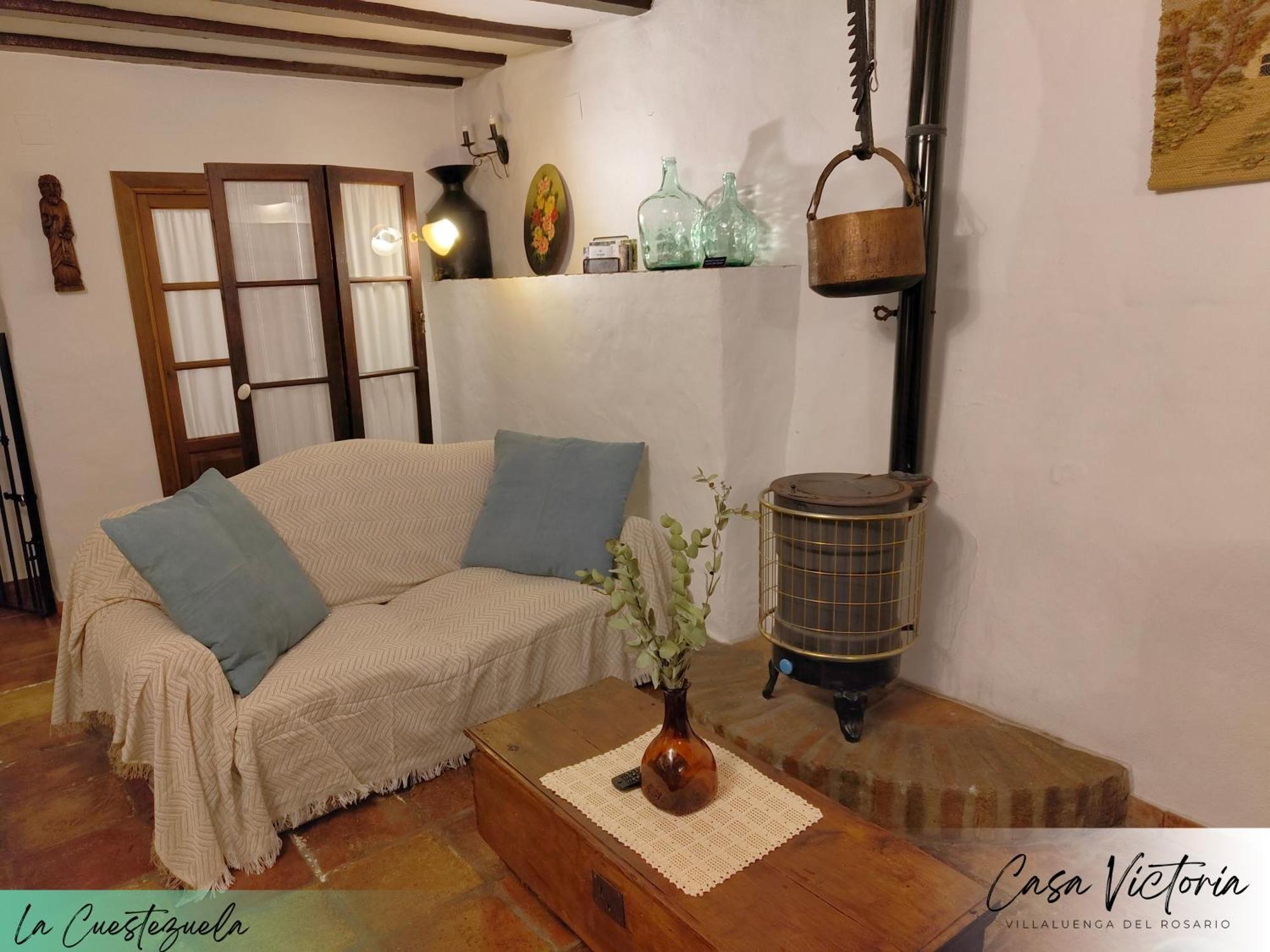 Gasthaus Conjunto Rural Casa Victoria Villaluenga Del Rosario Exterior foto